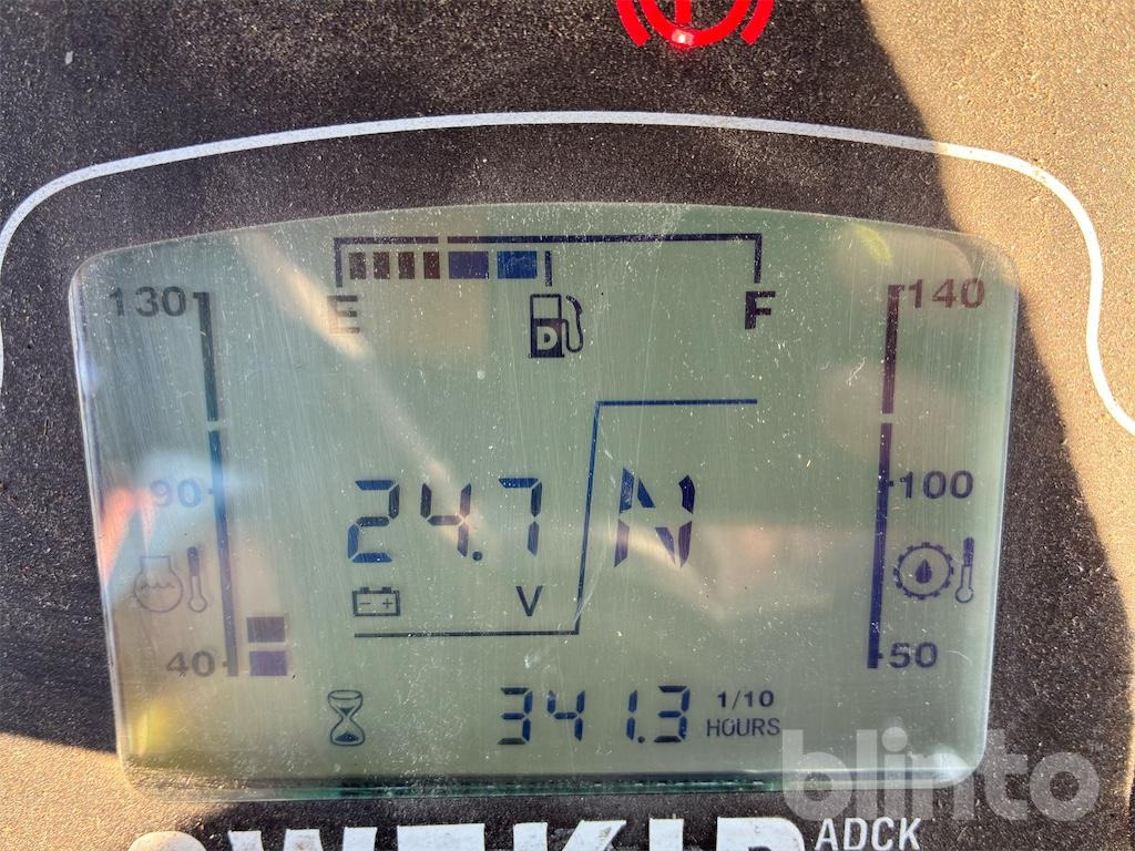 Radlader Swekip 2050 inklusive långgafflar och planeringsskopa
