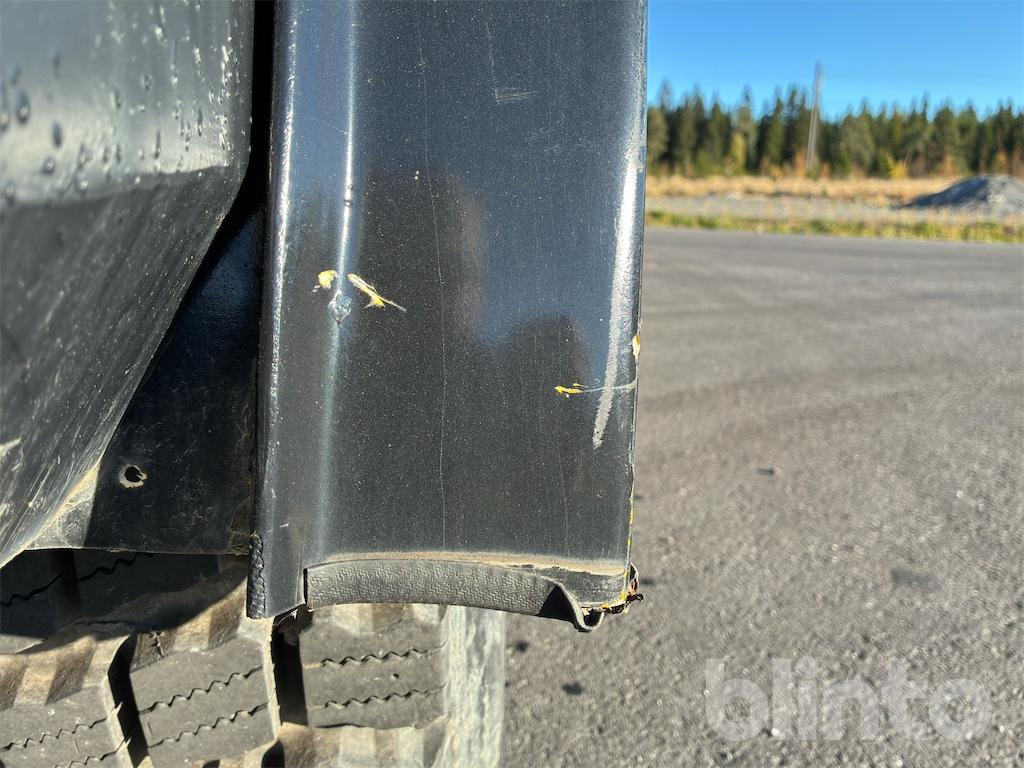 Radlader Swekip 2050 inklusive långgafflar och planeringsskopa