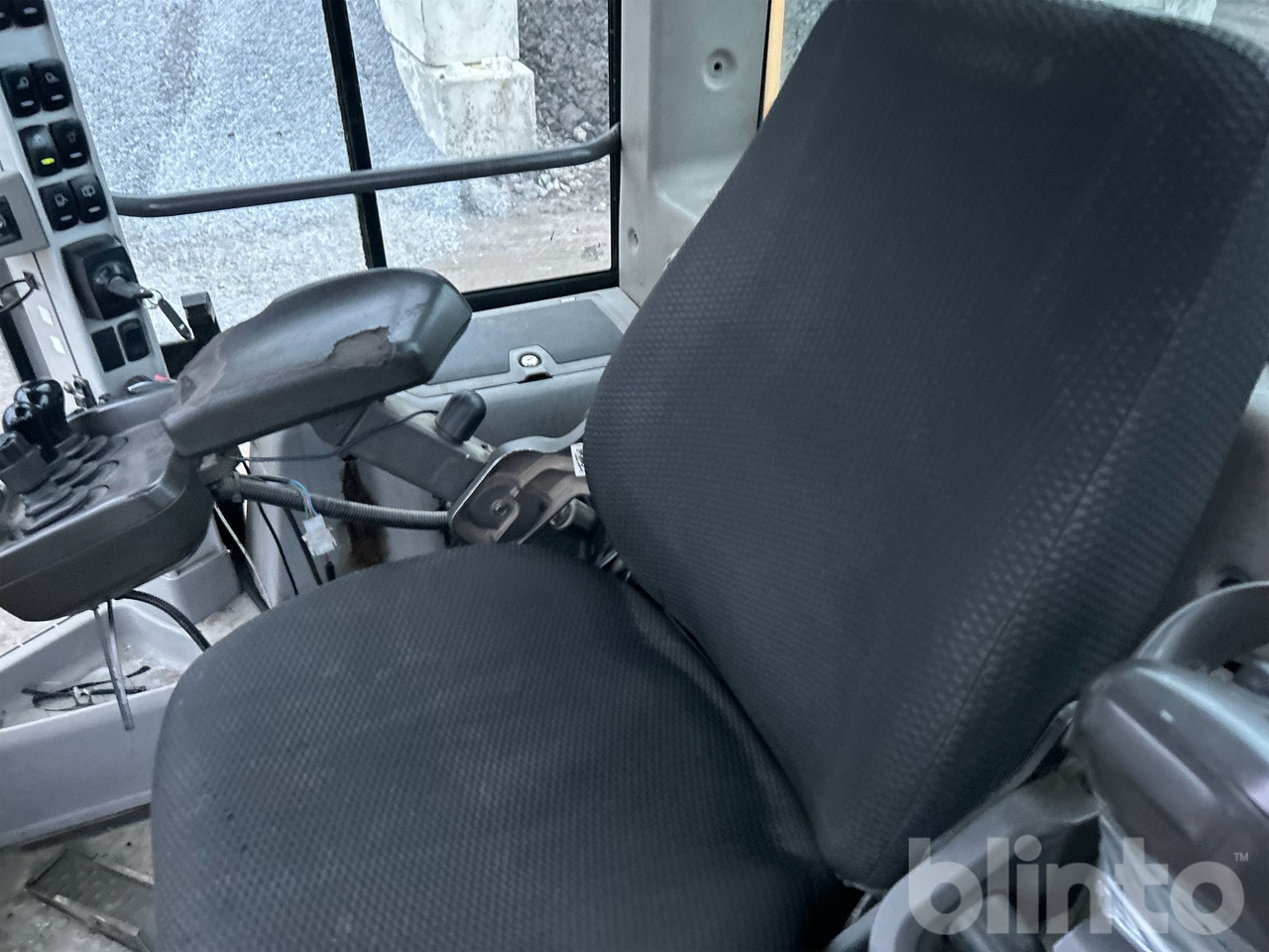 Radlader Volvo L110F