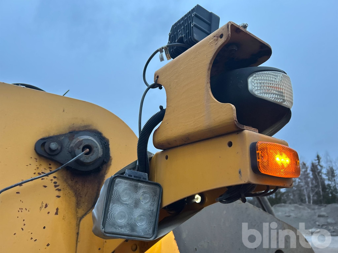 Radlader Volvo L110F