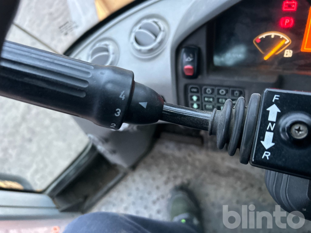 Radlader Volvo L110F