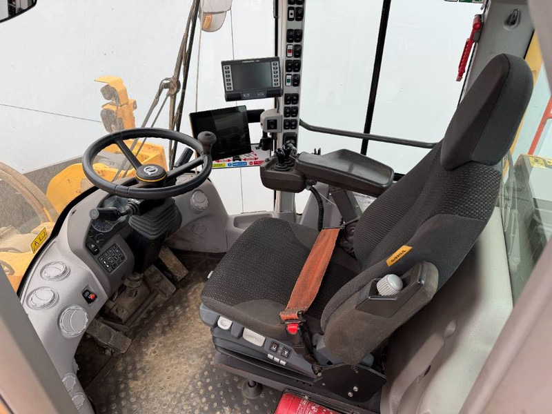 Radlader Volvo L150H - Weight System / Backup Camera