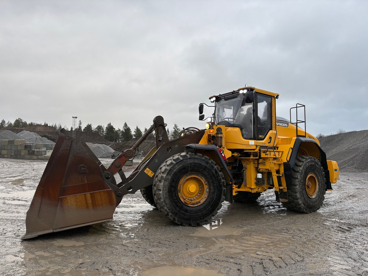 Radlader Volvo L180H