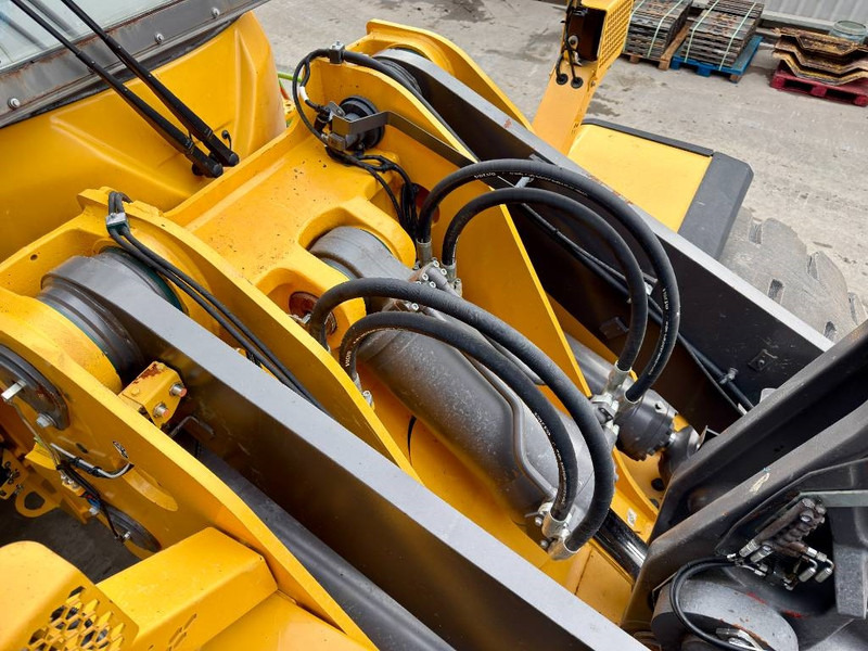 Radlader Volvo L220H