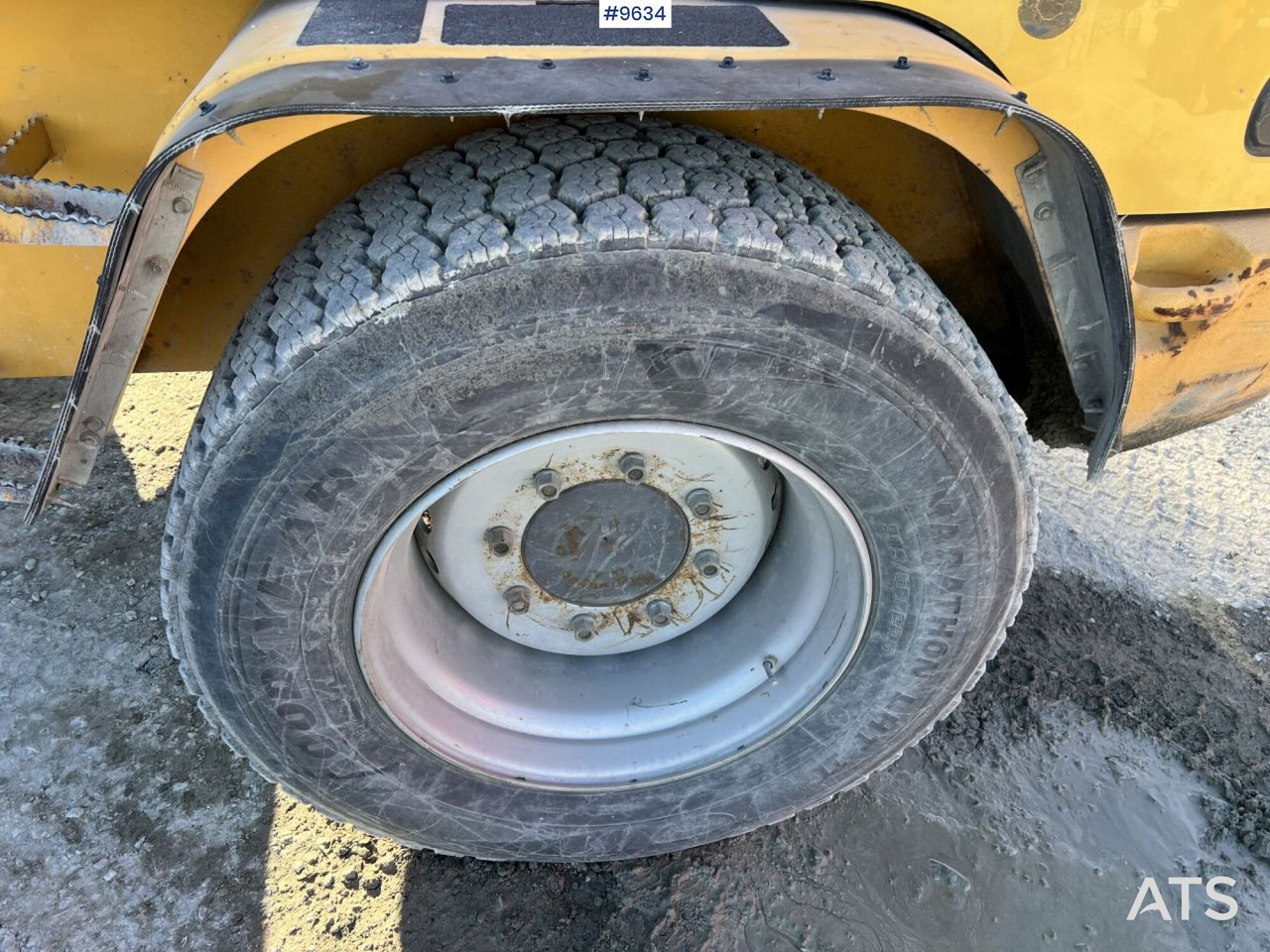 Radlader Volvo L30Z Wheel loader with multiple attachments