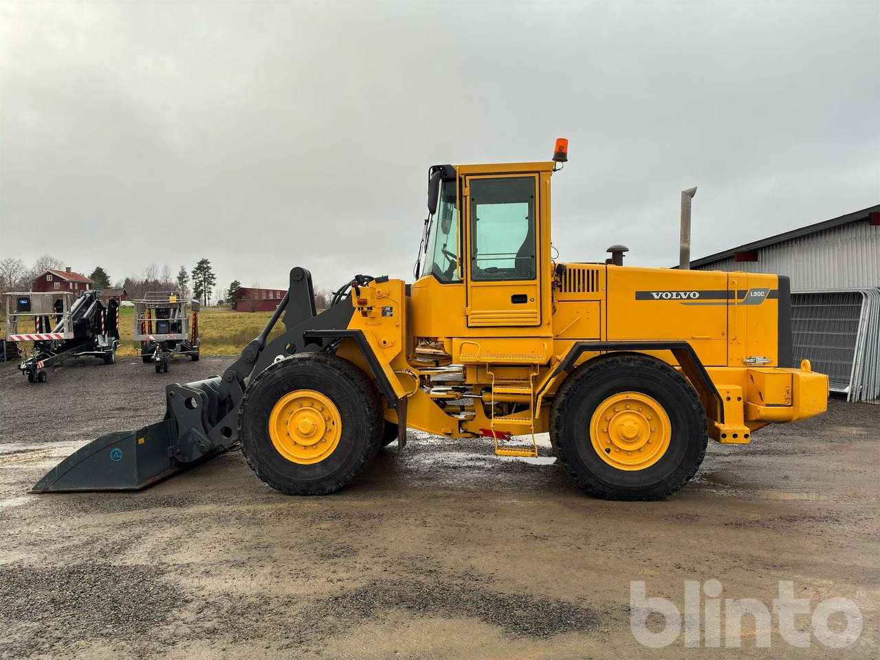 Radlader Volvo L90C