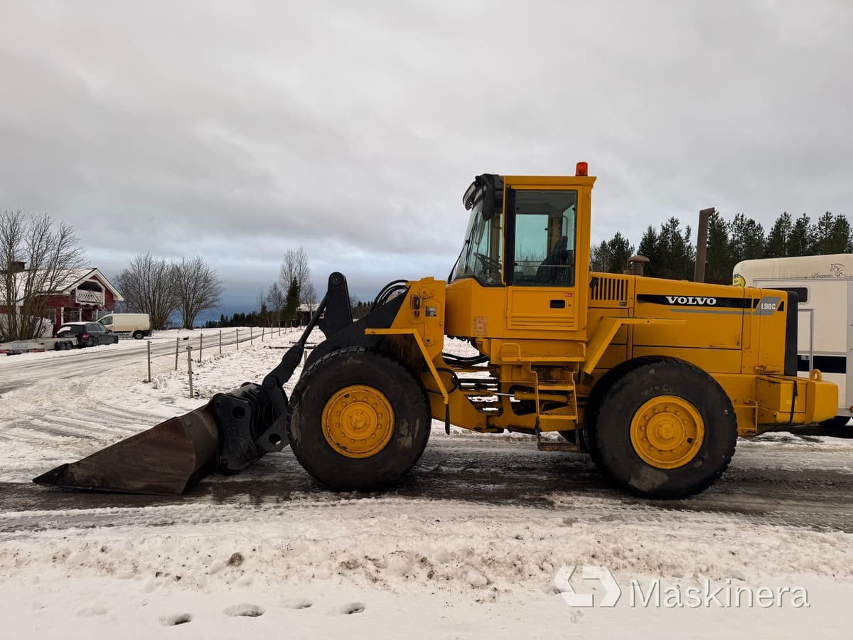 Radlader Volvo L90 C Hjullastare Volvo L90C med skopa