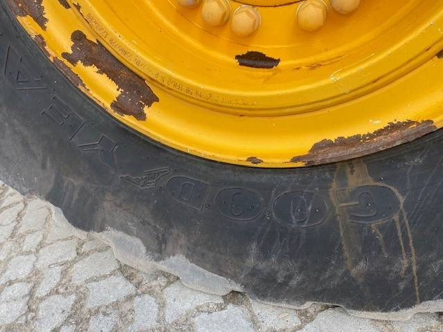 Radlader Volvo L 120 H MIETE / RENTAL (12001931)