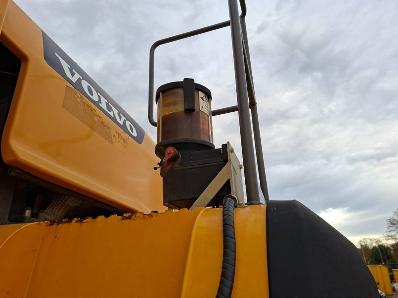 Radlader Volvo L 150 H (New Tyres)