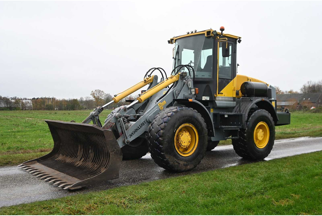 Radlader WERKLUST - 2001 - WG18D - SHOVEL