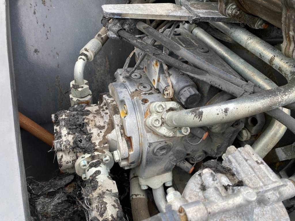 Radlader Yanmar V 100 / Certificat CE endommagée