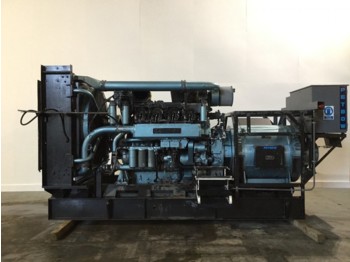 Stromgenerator Rolls-Royce dv8tca: das Bild 1