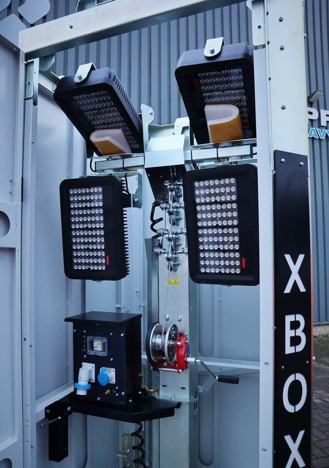 Lichtmasten TRIME X-BOX M 4x 320W Valid inspection, *Guarantee: das Bild 9