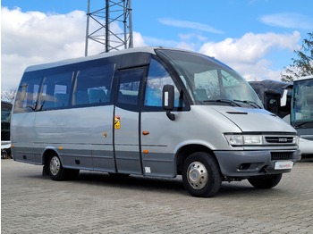 Kleinbus, Personentransporter IVECO 65J17 WING: das Bild 1