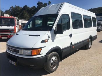 Kleinbus, Personentransporter IVECO A 50C13: das Bild 1