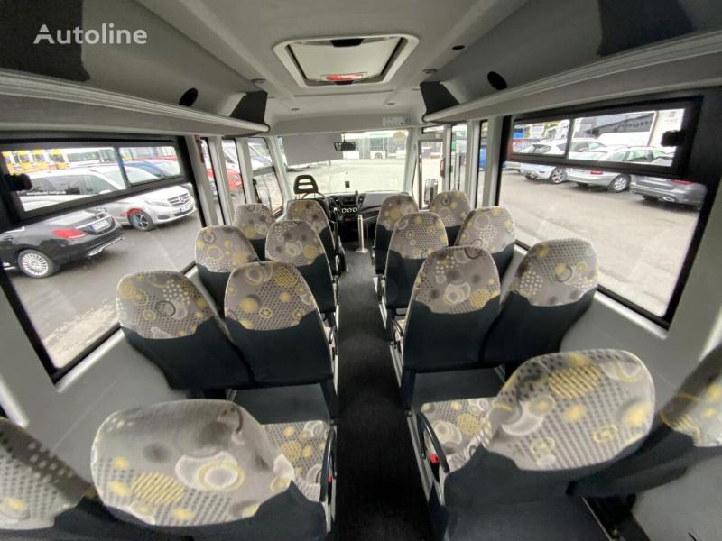 Überlandbus Iveco Daily: das Bild 14