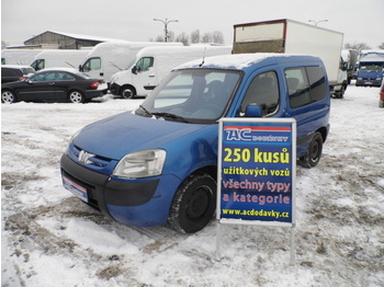 Peugeot Partner 2.0hdi 5sitze  - Kleinbus