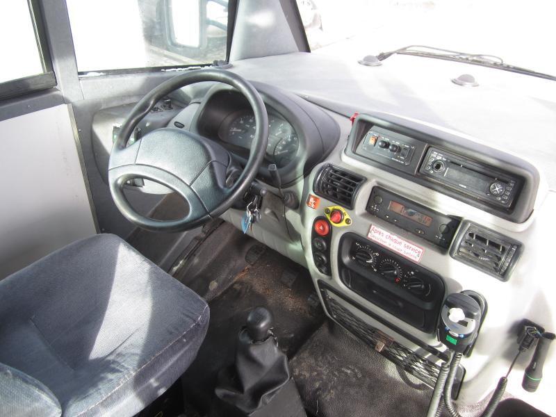 Kleinbus Renault Mascott 3.0 DCI 150