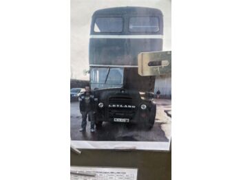 Doppeldeckerbus Leyland PD3 Titan: das Bild 1