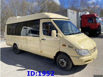 Kleinbus, Personentransporter MERCEDES-BENZ Sprinter 416 XXL VIP: das Bild 1