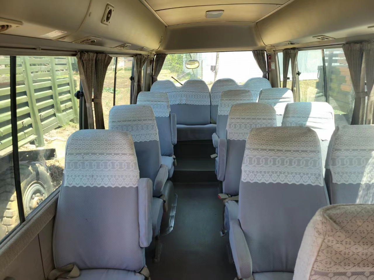 Kleinbus, Personentransporter TOYOTA Coaster city bus passenger van coach: das Bild 6