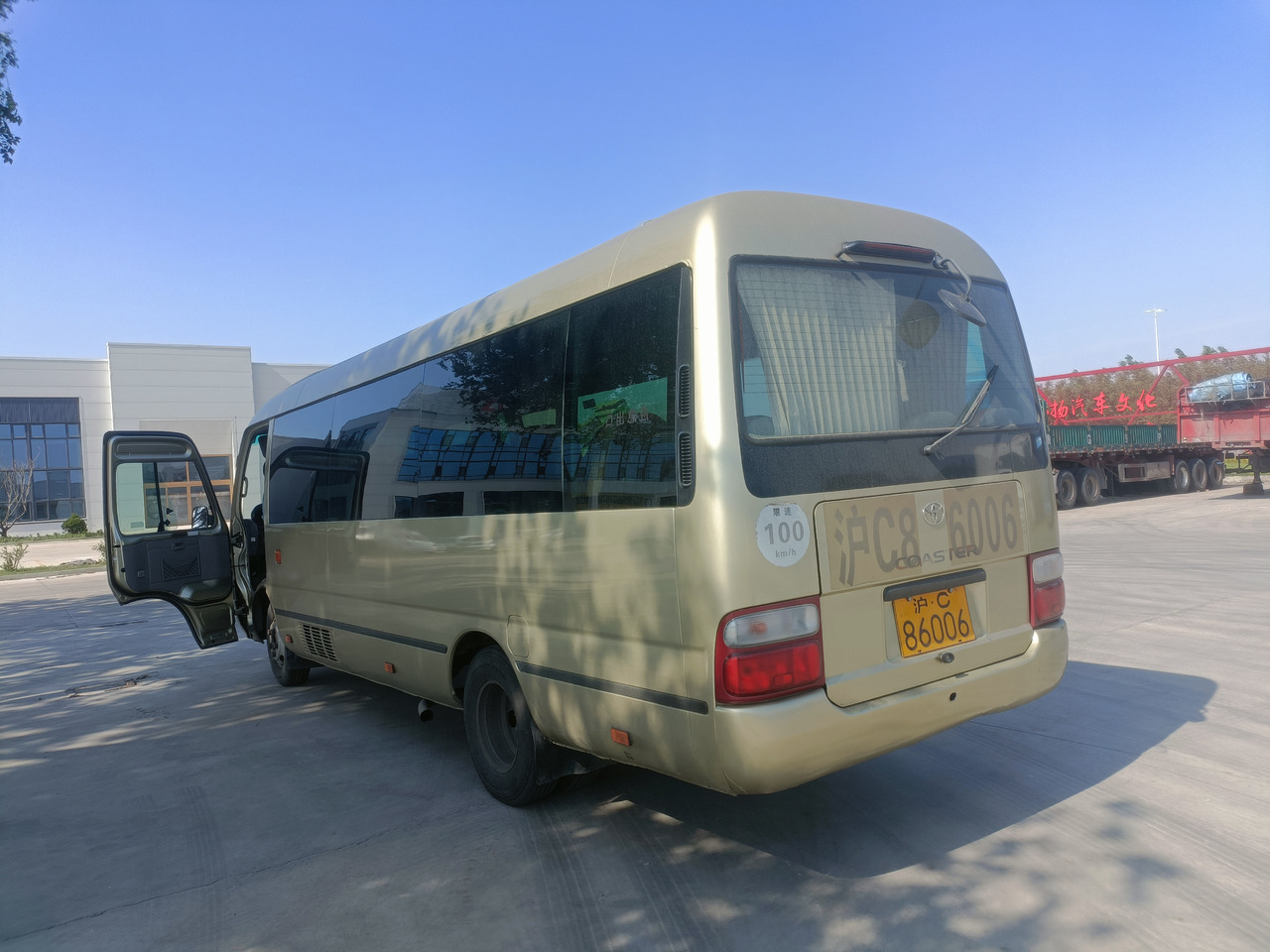 Kleinbus, Personentransporter TOYOTA Coaster passenger bus 29 seats: das Bild 4
