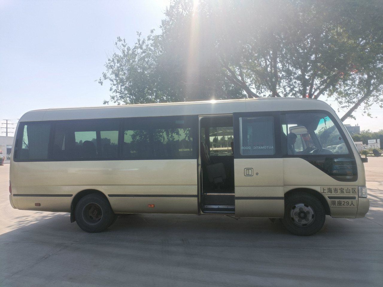 Kleinbus, Personentransporter TOYOTA Coaster passenger bus 29 seats: das Bild 7