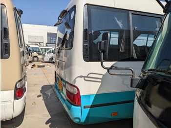 Kleinbus, Personentransporter TOYOTA Coaster passenger bus white and blue petrol engine minivan: das Bild 5