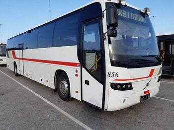Reisebus VOLVO B12M CARRUS 9700S; 13,48m; 54 seats; Euro 3: das Bild 1