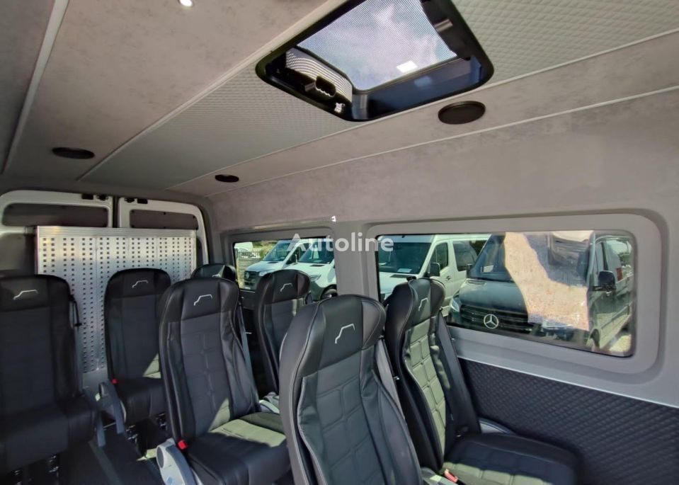Kleinbus, Personentransporter Volkswagen E-crafter: das Bild 17