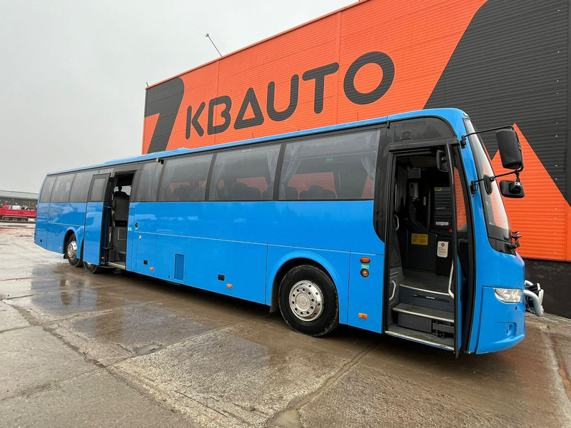 Überlandbus Volvo 9700S B12M 6x2*4 AC / WC / DISABLED LIFT / WEBASTO / TV / 54 SEATS: das Bild 9