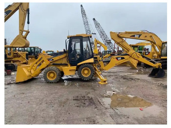 CATERPILLAR 420F2 Baggerlader