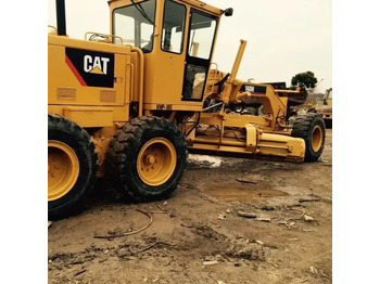 CATERPILLAR 140H Grader