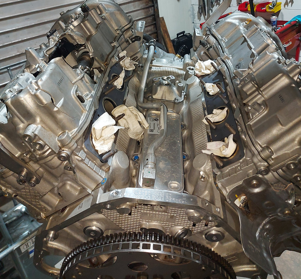 Motor und Teile für Andere Technik BMW Engine N63B44D Euro 6: das Bild 3