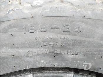 Reifen für Traktor Firestone 16.9-24: das Bild 1