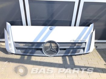 Kühlergrill für LKW MERCEDES Actros MP4 Front panel Mercedes Actros MP4 9607500318 StreamSpace L-cab L2H2: das Bild 1