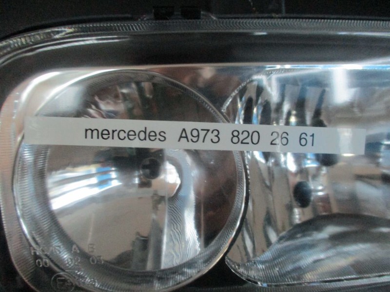 Hauptscheinwerfer für LKW Mercedes-Benz A 973 820 26 61 KOPLAMP LINKS MERCEDES ATEGO EURO 5: das Bild 2