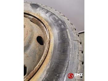 Komplettrad für LKW Michelin Occ band 275/70r22.5 michelin + velg: das Bild 2