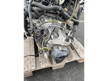 Motor für Kastenwagen NISSAN Engine 1.5 DCI 90CH + 5 speed gearbox Nissan NV200: das Bild 1