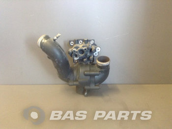 Kühlmittelpumpe für LKW RENAULT Thermostat housing 7421767157: das Bild 1