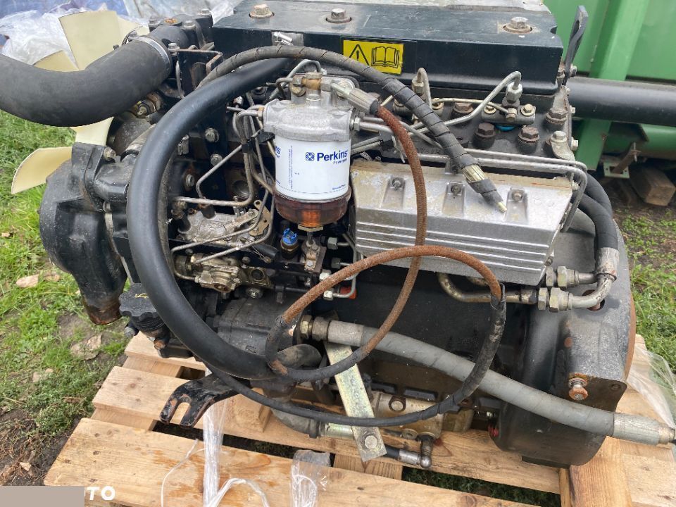 Motor für Landmaschine Silnik Perkins 1004.4T: das Bild 3