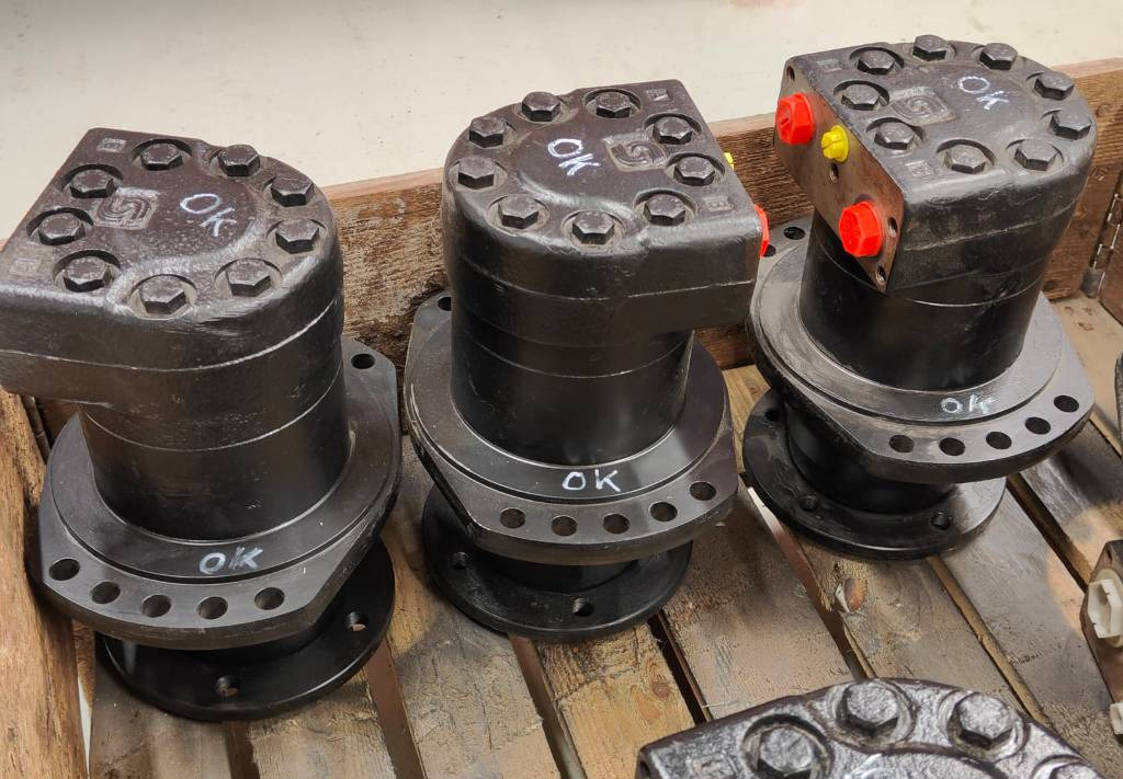 Hydraulik für Forsttechnik Spare parts Valve blocks, hydraulic motors, cylind: das Bild 11