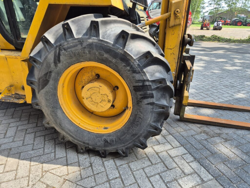 Dieselstapler JCB 926 roughterrain forklift