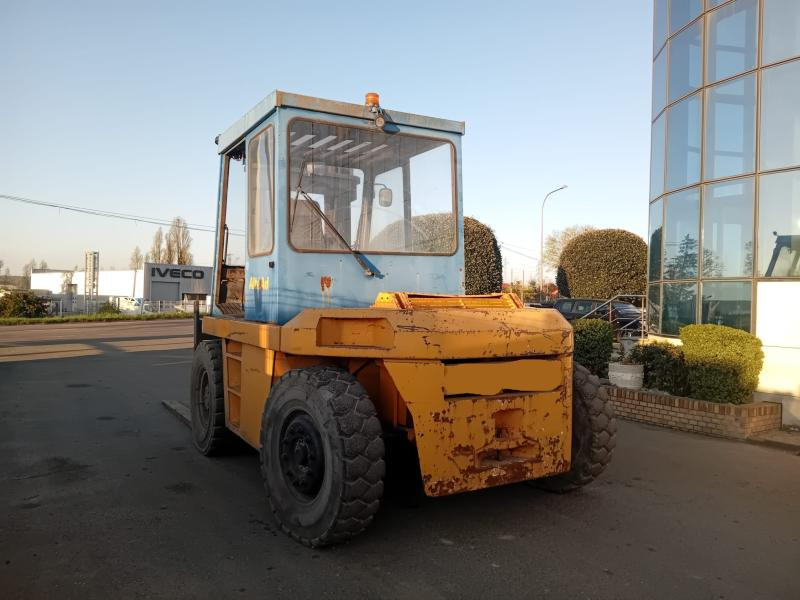 Dieselstapler Linde H100