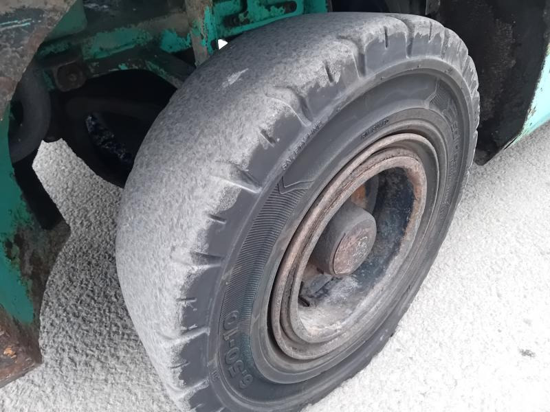 Dieselstapler Mitsubishi FD35N