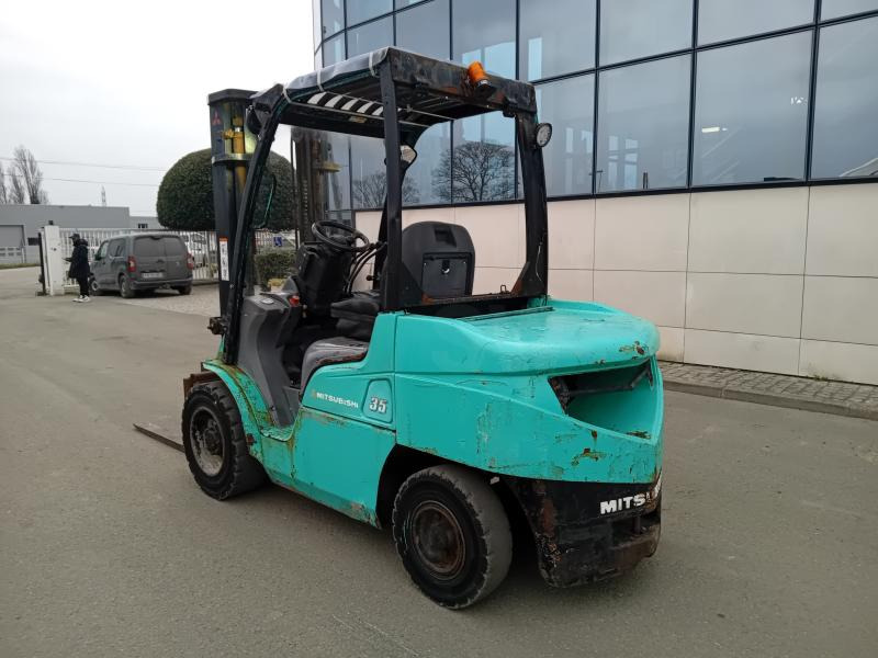 Dieselstapler Mitsubishi FD35N