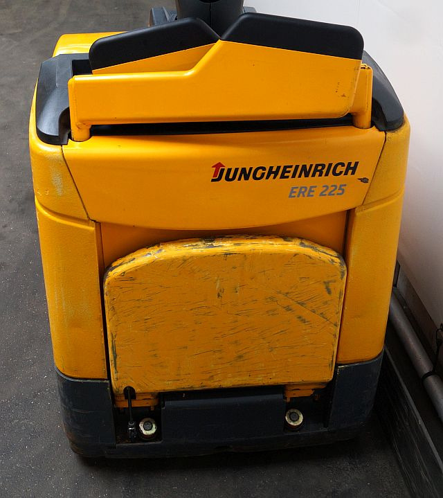 Niederhubwagen Jungheinrich ERE225