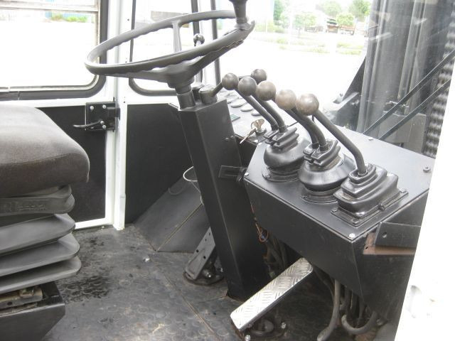 Dieselstapler Svetruck 15120-35: das Bild 14