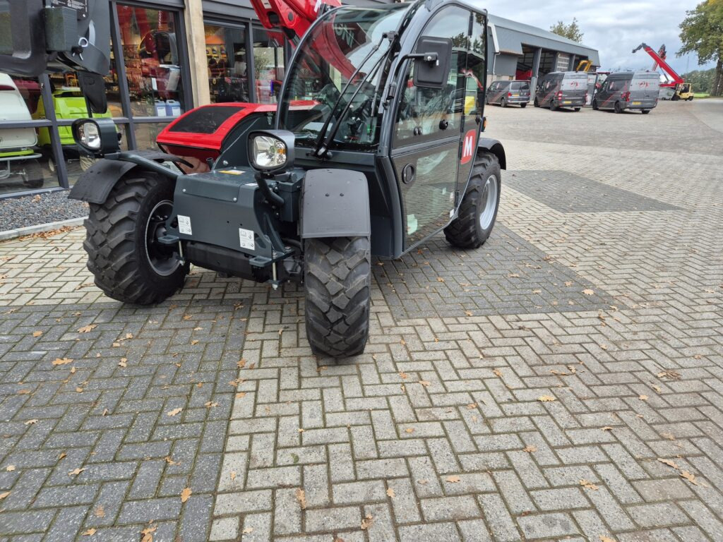 Teleskoplader MAGNI TH 3.6