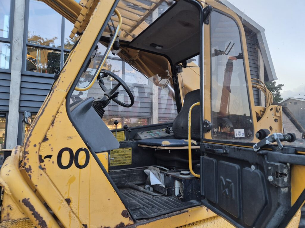 Teleskoplader MERLO Roto 30.13